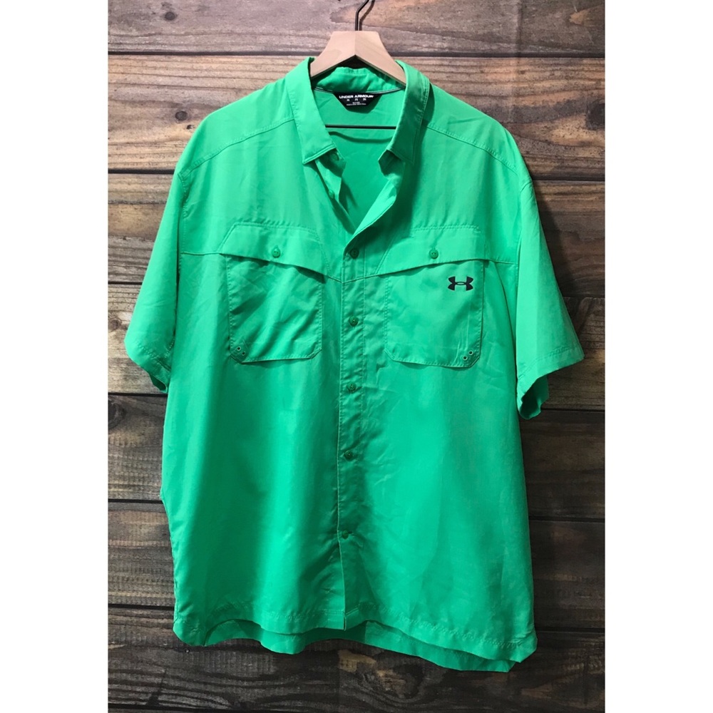 Under Armour loose fit heat gear fishing shirt